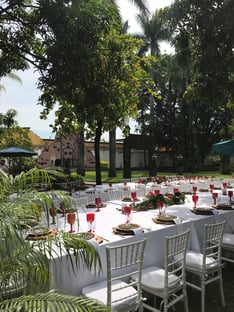 decoracion bodas pequeñas en jardin