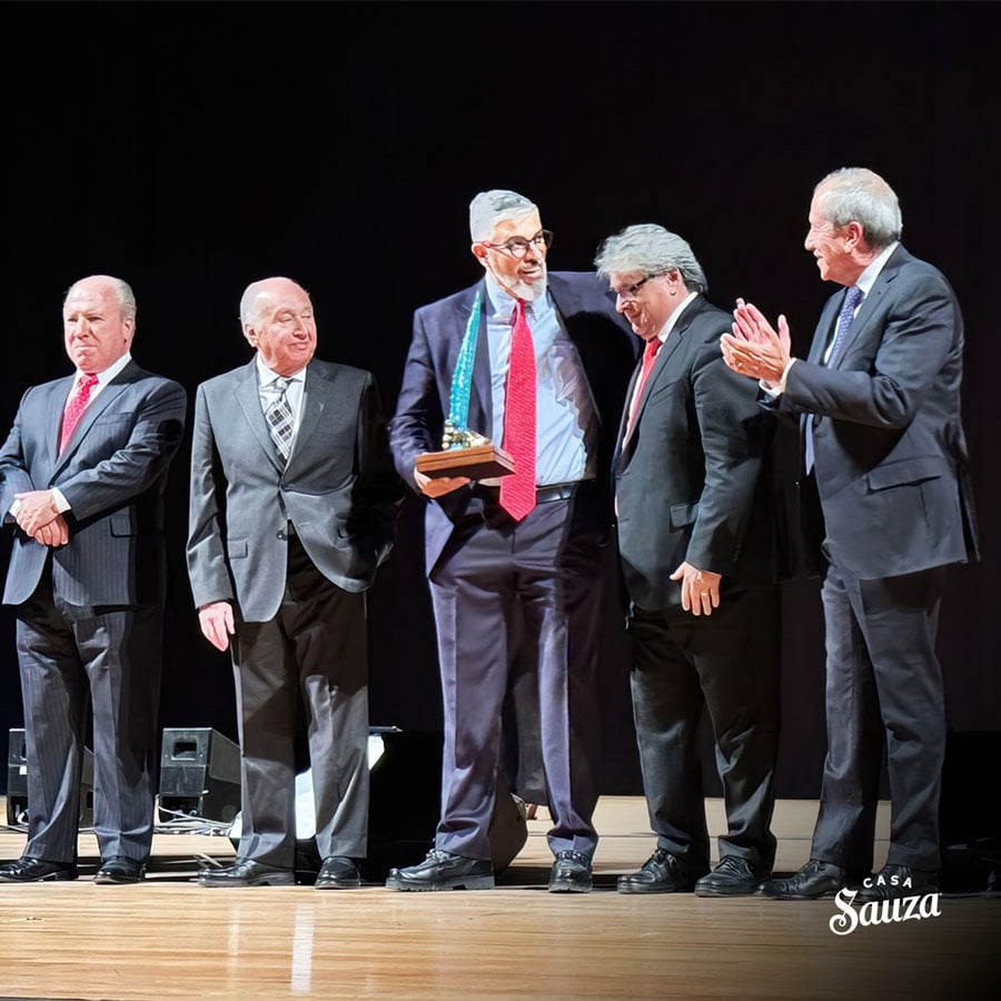 casa-sauza-tequila-premium-reconocimiento-50-anos-denominacion-de-origen-servando-calderon