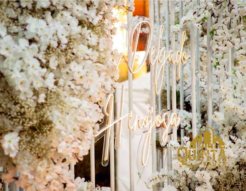 casa-sauza-tequila-premium-boda-arreglo-neon-eventos