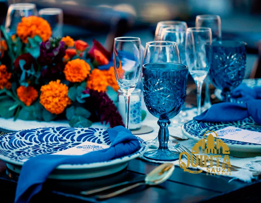 casa-sauza-tequila-premium-bodas-mesa-platos-servilletas-celebrar