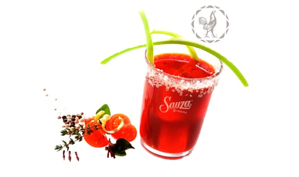 coctel con tequila sauza bloody maria